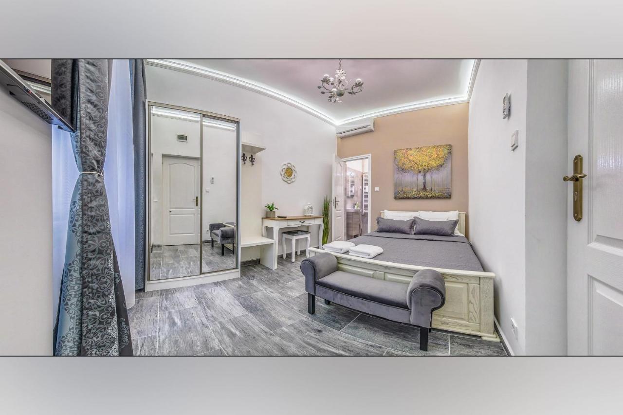 Platanus Guesthouse Budapeste Exterior foto